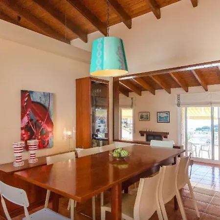 Homeholidaysrentals Lumiere * Canet De Mar